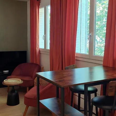 Ile Verte Entre Chu & Vieille *